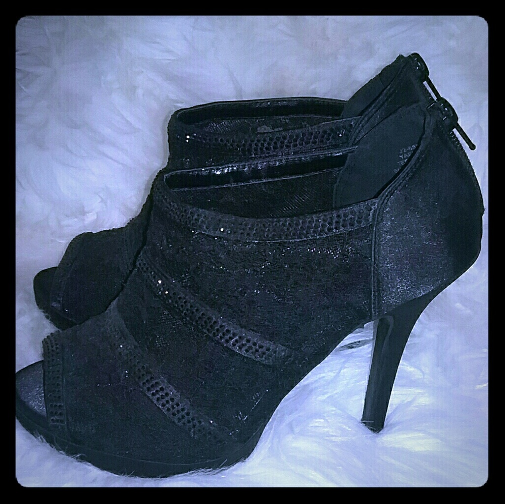 De Blossom Collection Lace Heel